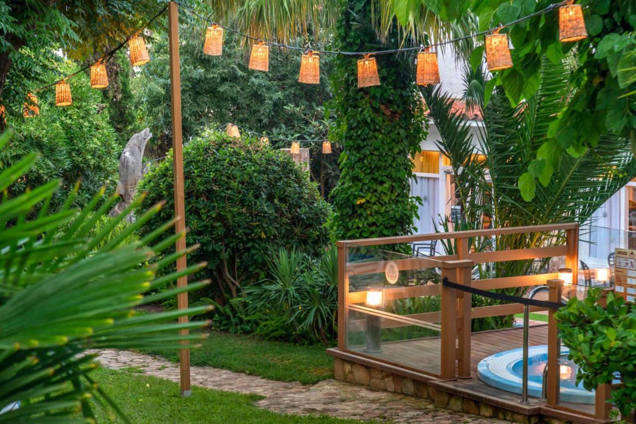 Hotel Ght Neptuno-Tossa & Venus Spa トッサ・デ・マール エクステリア 写真