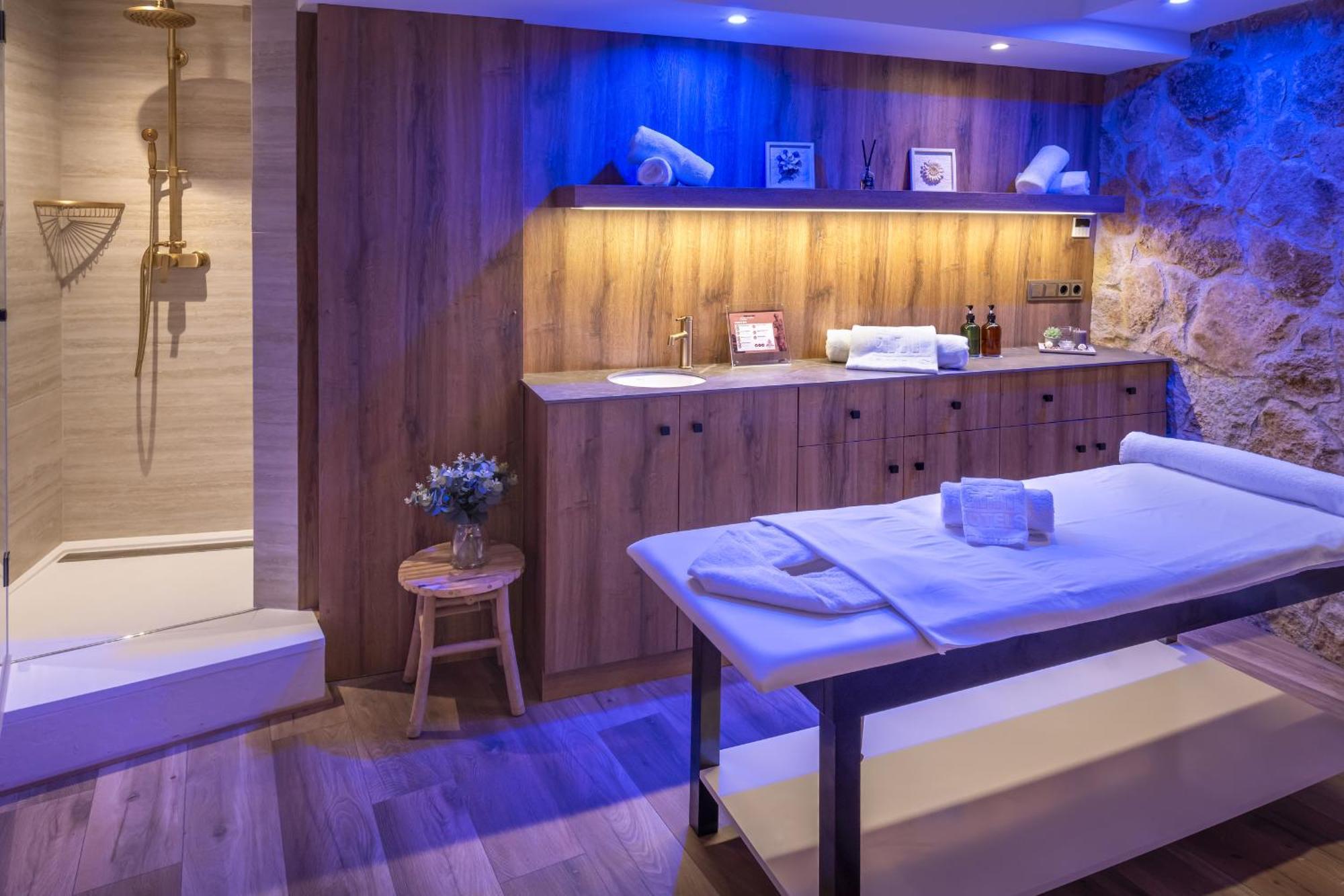 Hotel Ght Neptuno-Tossa & Venus Spa トッサ・デ・マール エクステリア 写真